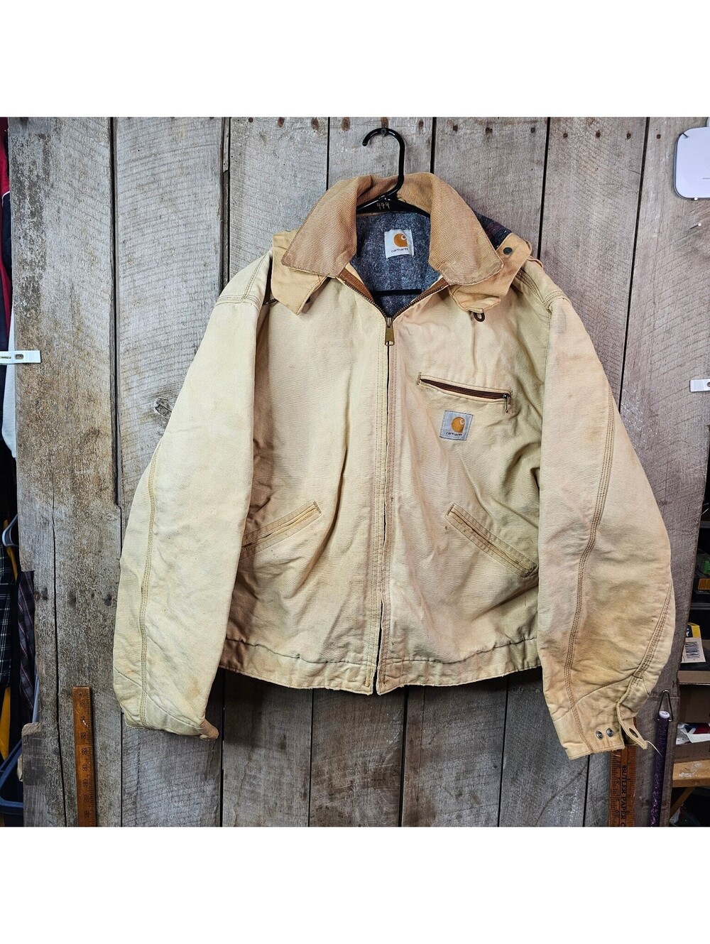 Carhartt Men's Sandstone Duck Canvas Hooded Work Jacket Quilted Lined W Hood L